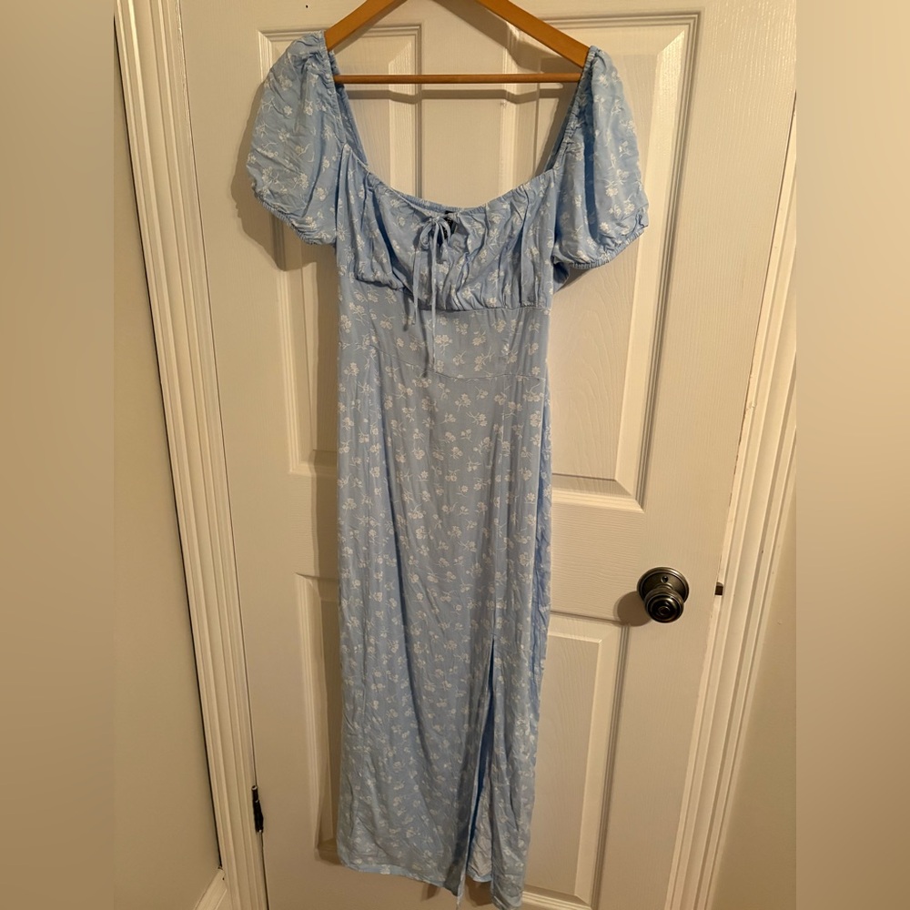 H&M Light Blue Floral Maxi Dress